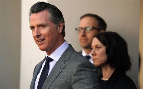 Calif Governor Suspends Death Penalty For 737 Inmates