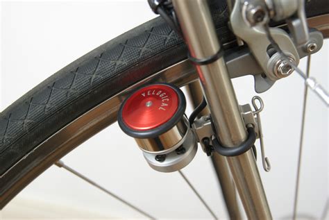 Aus aluminium, hohe langlebigkeit und widerstand. VELOGICAL FELGENDYNAMO - Standard Fahrrad Dynamo ...