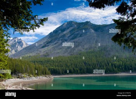 Lake Minnewanka Banff Alberta Canada Stock Photo Alamy