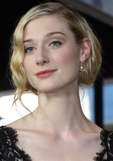 Hm queen elizabeth ii, london, united kingdom. Elizabeth Debicki - Wikipedia