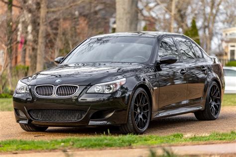 Dinan Tuned 2006 Bmw M5 In Black Sapphire Looks Like Something Bruce