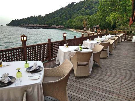 Which room amenities are available at pangkor laut resort? A Private Island Escape in Malaysia: Pangkor Laut Resort ...