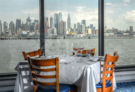 5 Best Waterfront Restaurants To Dine With A Breathtaking View In Nyc