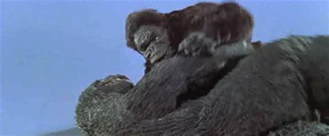 A subreddit to discuss the shared universe of monster films produced by legendary pictures, including godzilla (2014), kong: Gif's demigrantes de godzilla - ForoCoches