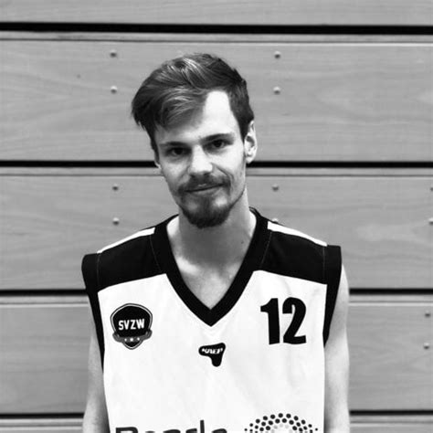 De Club Van 100 Svzw Basketbal