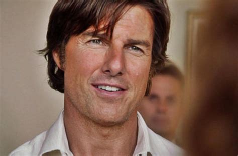 Heres Your First Look At Tom Cruise In American Made Watch The