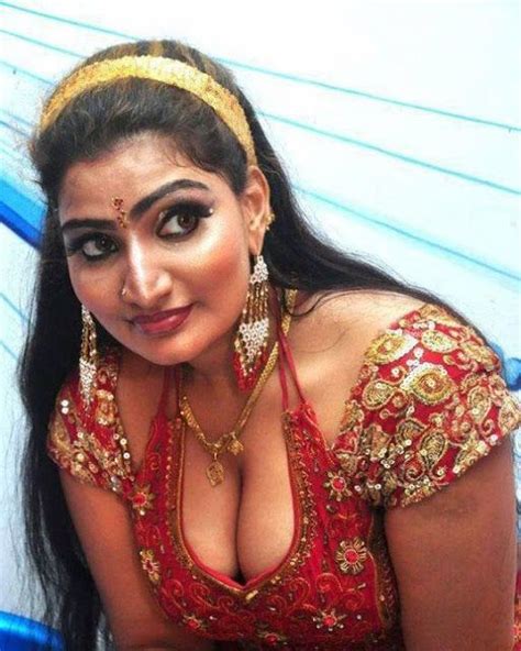 South Indian Horny Actress Babilona Extreme Photoshoot New Wow Adults
