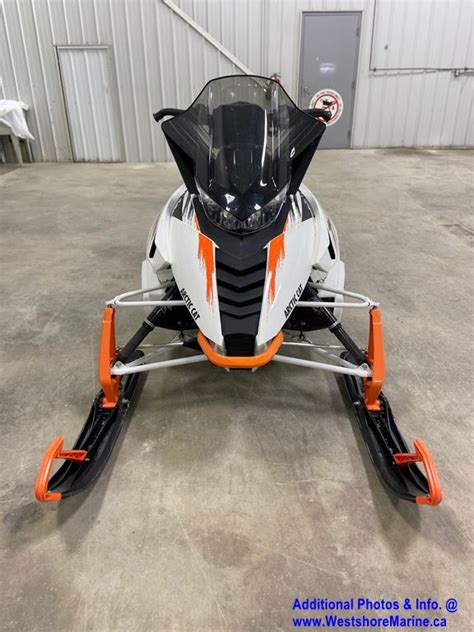 Pre Owned 2015 Arctic Cat Xf 7000 Sno Pro White And Orange Snowmobile In