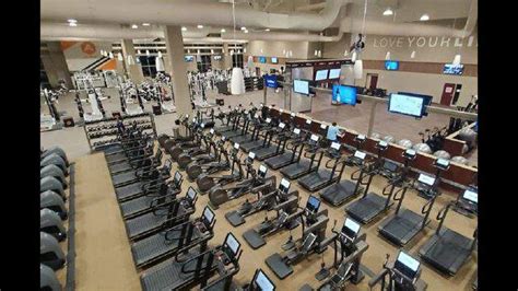 New Greenway Gym Life Time Athletic Opens Its Doors