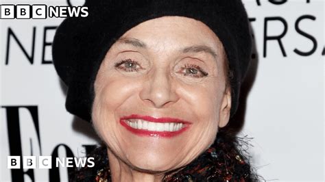 Valerie Harper Tributes Paid To Mary Tyler Moore Show Star Bbc News