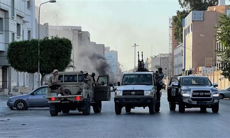 هدوء حذر في طرابلس ودعوات دولية لوقف اطلاق النار الأوبزرفر العربي