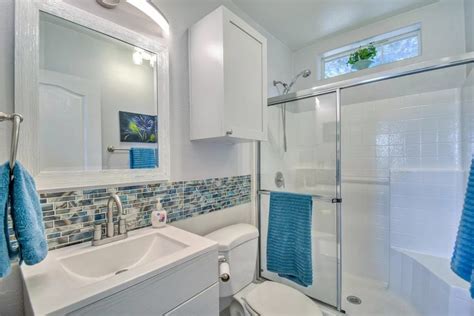 10 Mobile Home Master Bathroom Design Ideas
