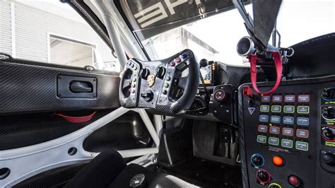 Porsche 911 Gt3 R Race Car Revealed For 2019 Season