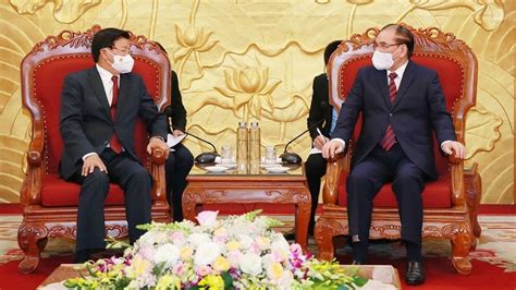 Lao Leader Vows To Foster Special Relationship With Vietnam