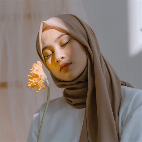 Pin Oleh Amel Di Me Orang Cantik Gaya Hijab Foto Gadis Cantik