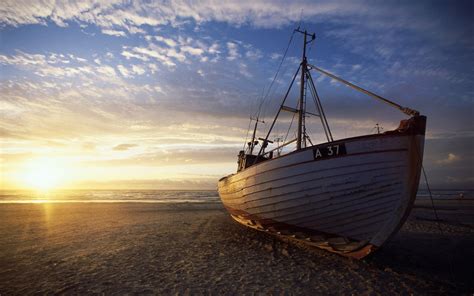Hintergrundbilder Sonnenlicht Landschaft Schiff Boot Segelschiff