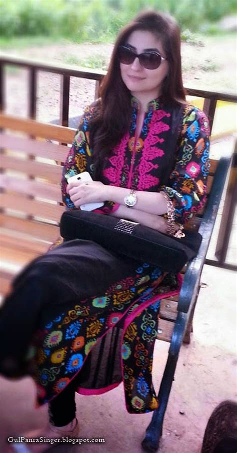 Gul Panra New Photos In Outdoor Pashto Singer Gul Panra Official Blog