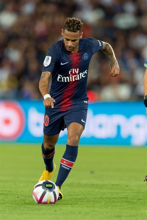 Paris France August 12 Neymar Of Paris St Germain Controls The