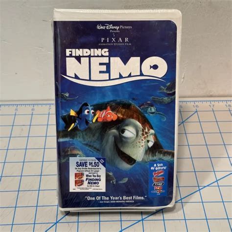 Finding Nemo Vhs Clamshell Disney Pixar Animated Dory Brand New