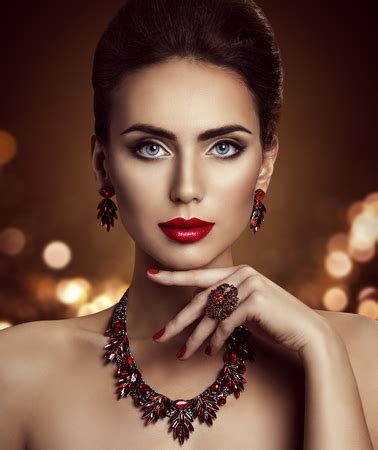 Fashion Model Beauty Makeup And Jewelry Elegant Woman Beautiful Face