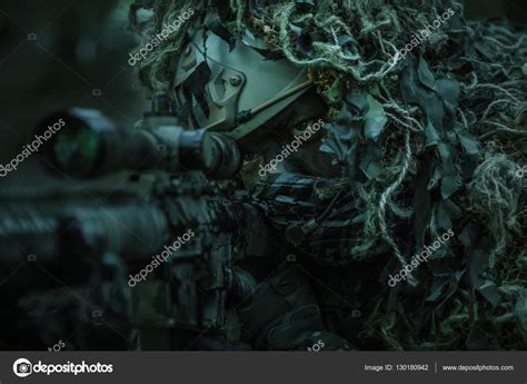 Sniper Wearing Ghillie Suit Stock Photo By ©zabelin 130180942