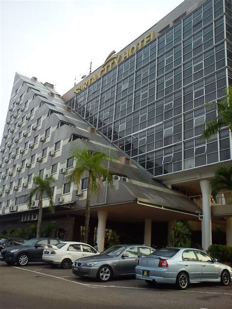 The suria city hotel in johor bahru, malaysia offers ideal accommodation for a busy traveler who wants to experience the best of johor. teratak indah: SURIA CITY HOTEL JOHOR BAHARU - Hari ...
