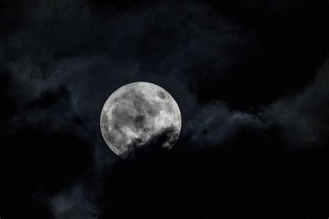 Calendario Lunar De Abril 2022 Con Sus Fases La Luna Llena Rosa Y La