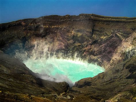 Caldera Volcanoes