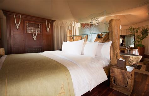 Create your own bedroom oasis with beds, nightstands, dressers and more. Pin by Louw Bekker on Bushtec Luxury Safari tents ...