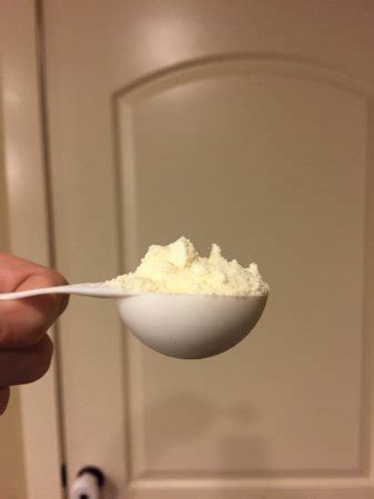 Comparing popular brands, most scoop sizes are around 3.5 teaspoons, which is a little over 1 tablespoon. Formula scoop help! | BabyCenter
