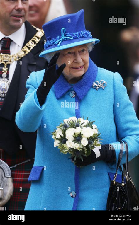 Queen Elizabeth Ii On The Day She Becomes Britains Longest Reigning