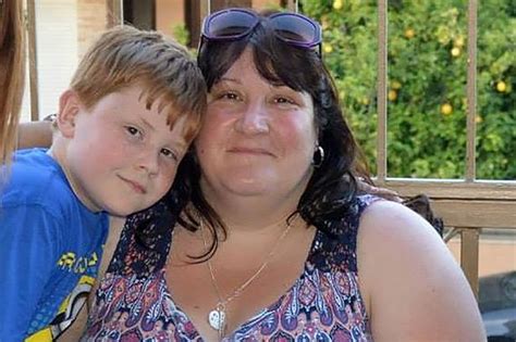 Mum Loses Half Her Bodyweight After Her Son S Sports Day Changed Her