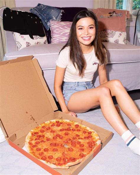 She is most recognized for her appearances on 'drake and josh' as megan parker, 'school of rock' as summer hathaway, and 'icarly' as carly shay. MIRANDA COSGROVE on the Set of a Photoshoot, April 2019 ...