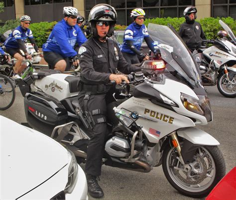 A number of cars are seized and repossessed by the police department everyday. Los Angeles Police Department BMW R1200RT Motorcycle | Bmw ...