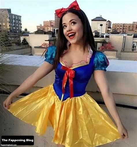 Sarah Jeffery / lazy_lewds55 Nude, OnlyFans Leaks, The Fappening