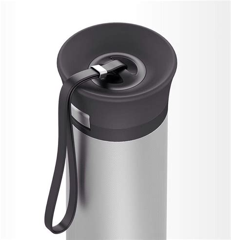 Pin by Meiju lu on Product | Industrial design, Water bottle design, Id ...