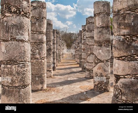 Plaza Of 1000 Columns Hi Res Stock Photography And Images Alamy
