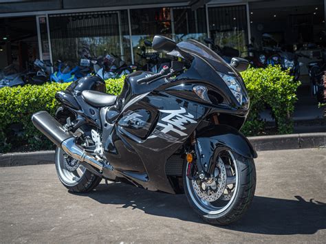 Until you run one down the chute and feel that top end, you. Suzuki Hayabusa 2019 - Sparkle Black ⋆ Motorcycles R Us