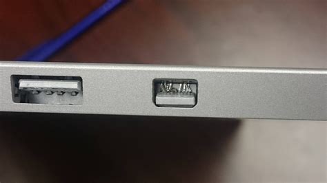 User Couldnt Find Charge Port On Surface 3 Techsupportgore