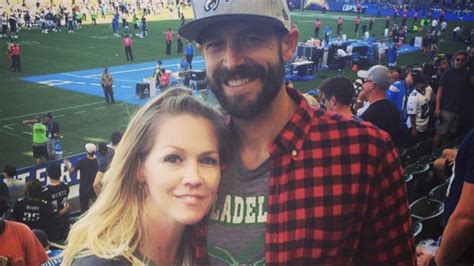Is Jennie Garth S Marriage To Dave Abrams In Trouble