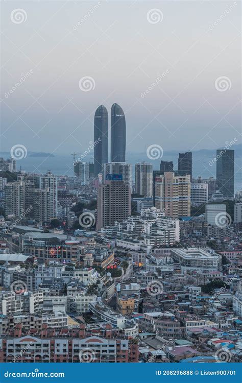 Xiamen Twin Towers Night View Editorial Photo 81468069