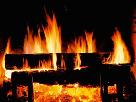 Free Fireplace Screensaver With Sound
