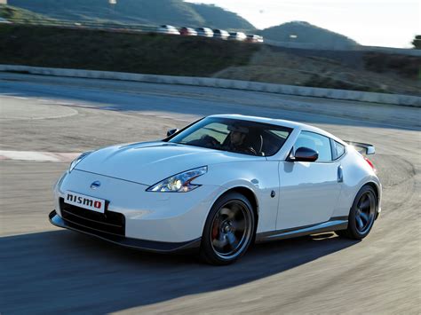 Nissan 370z Nismo Specs And Photos 2013 2014 Autoevolution