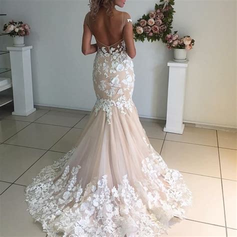 Champagne Mermaid Wedding Dresses Long Backless 2020 Robe De Mariee Vintage Lace Floral Bridal