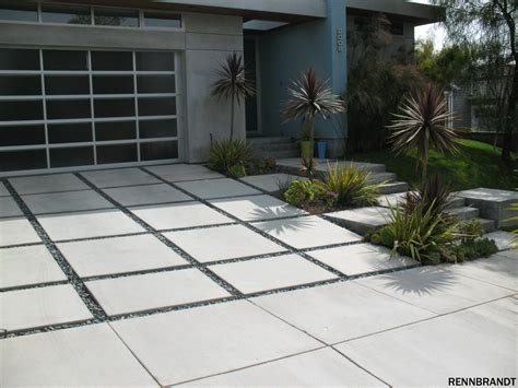 With drivesys® split stone, you can bring a vintage charm to a modern home. 2021 Shed & Garage Prices | How Much Does A Garage Cost ...