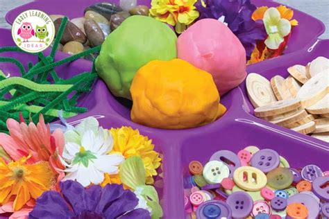 How To Easily Assemble A Fun Flower Play Dough Tray