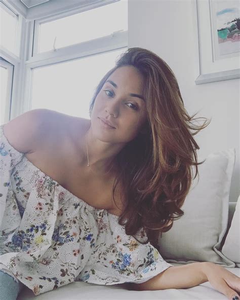 Summer Bishil The Fappening Sexy Selfies 39 Photos The Fappening