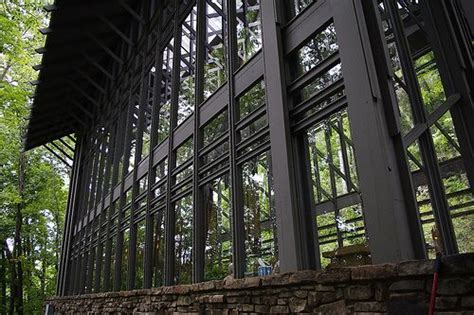 Thorncrown Chapel By E Fay Jones Perfect Ilumination Unusual Shape And
