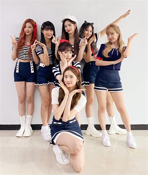 6 Female K Pop Groups With 10 Members Or More Kpophit Kpophit