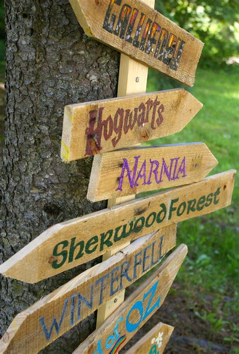Fence pickets can make great garden signs. Beneath the Rowan Tree: Which Way Shall We Go? DIY ...
